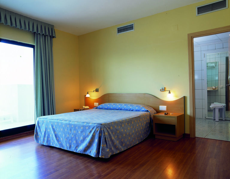 Hotel Rh Arena Gandia Ngoại thất bức ảnh