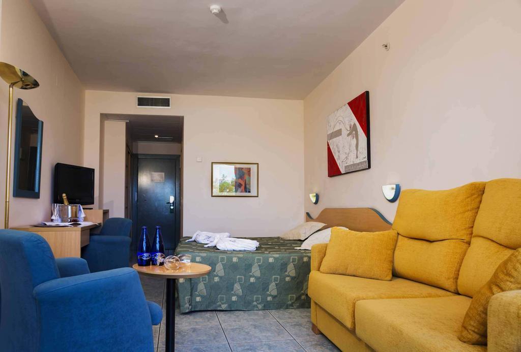 Hotel Rh Arena Gandia Ngoại thất bức ảnh